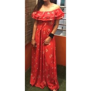 Off shoulder corset style maxi dress